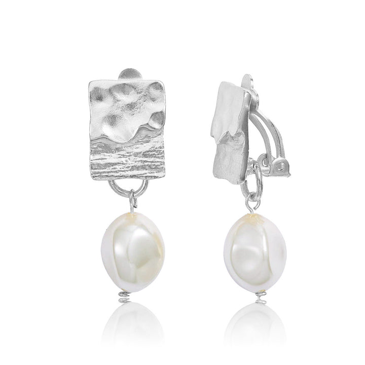 Pearl drop clip Earrings
