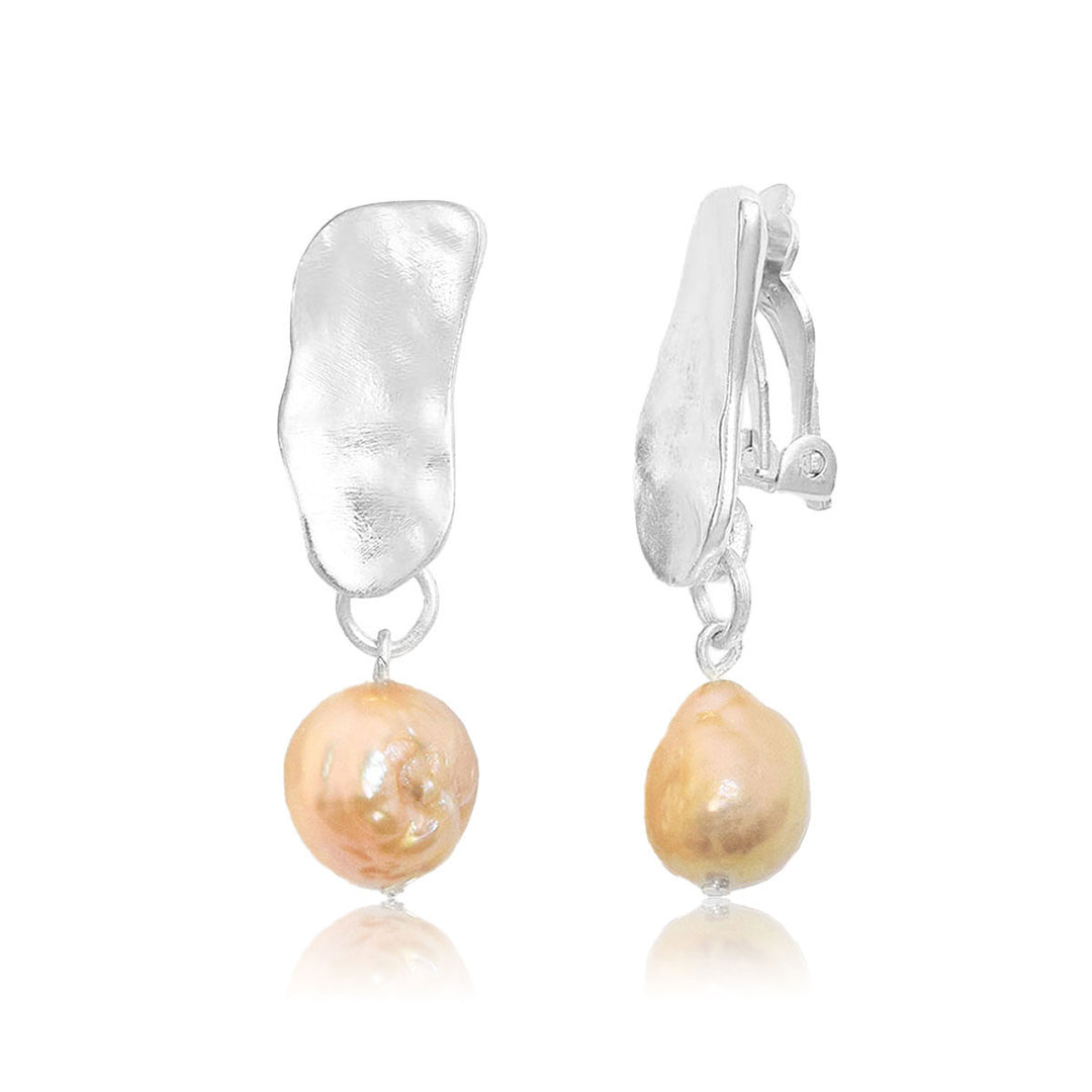 Cobblestone X pink pearl clip earrings