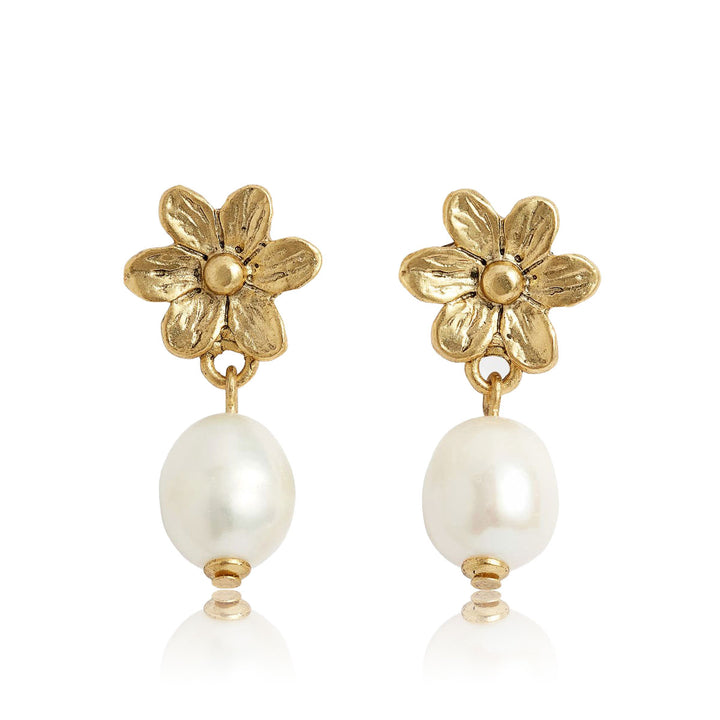 mini daisy X pearl earrings