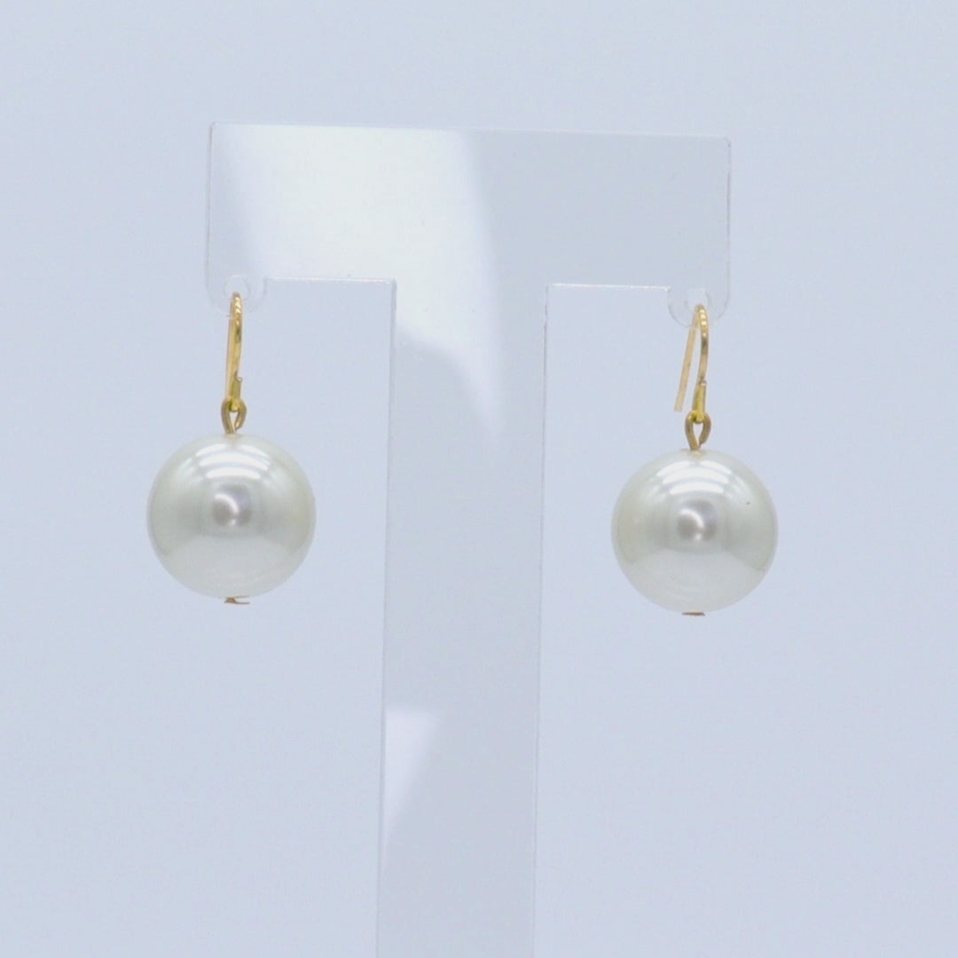 Maxi Pearl Earrings