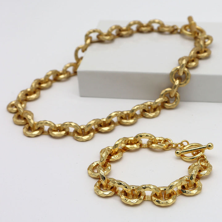 Luxurious Link Bracelet